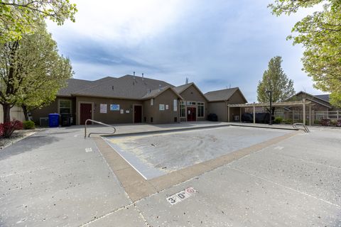 Tiny photo for 907 W 1840 S #C, Syracuse, UT 84075 (MLS # 2147228)