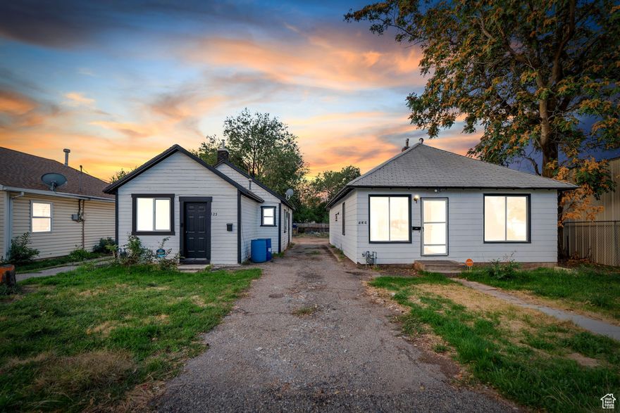 Freshly remodeled bungalow/duplex sold together! Great location, only minutes from the freeway and within ten minutes of multiple stores, restaurants, and supermarkets. The smaller unit can fetch rents as high as $1,300, with the larger unit up to $1,600. Perfect property for a house hack or an income property. Square footage figures are provided as a courtesy estimate only and were obtained from county records. Buyer is advised to obtain an independent measurement.