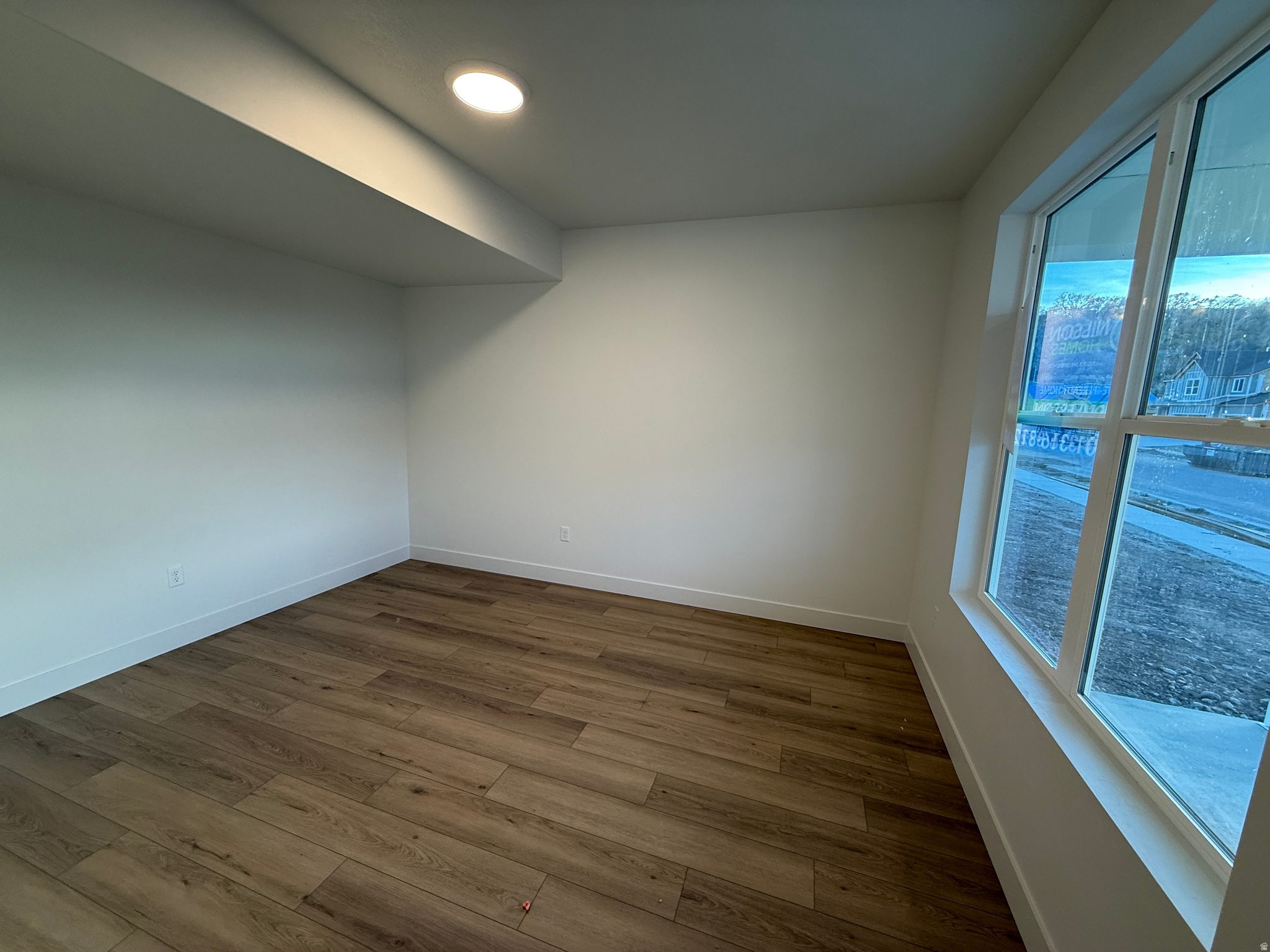 RIVERWOOD - Residential