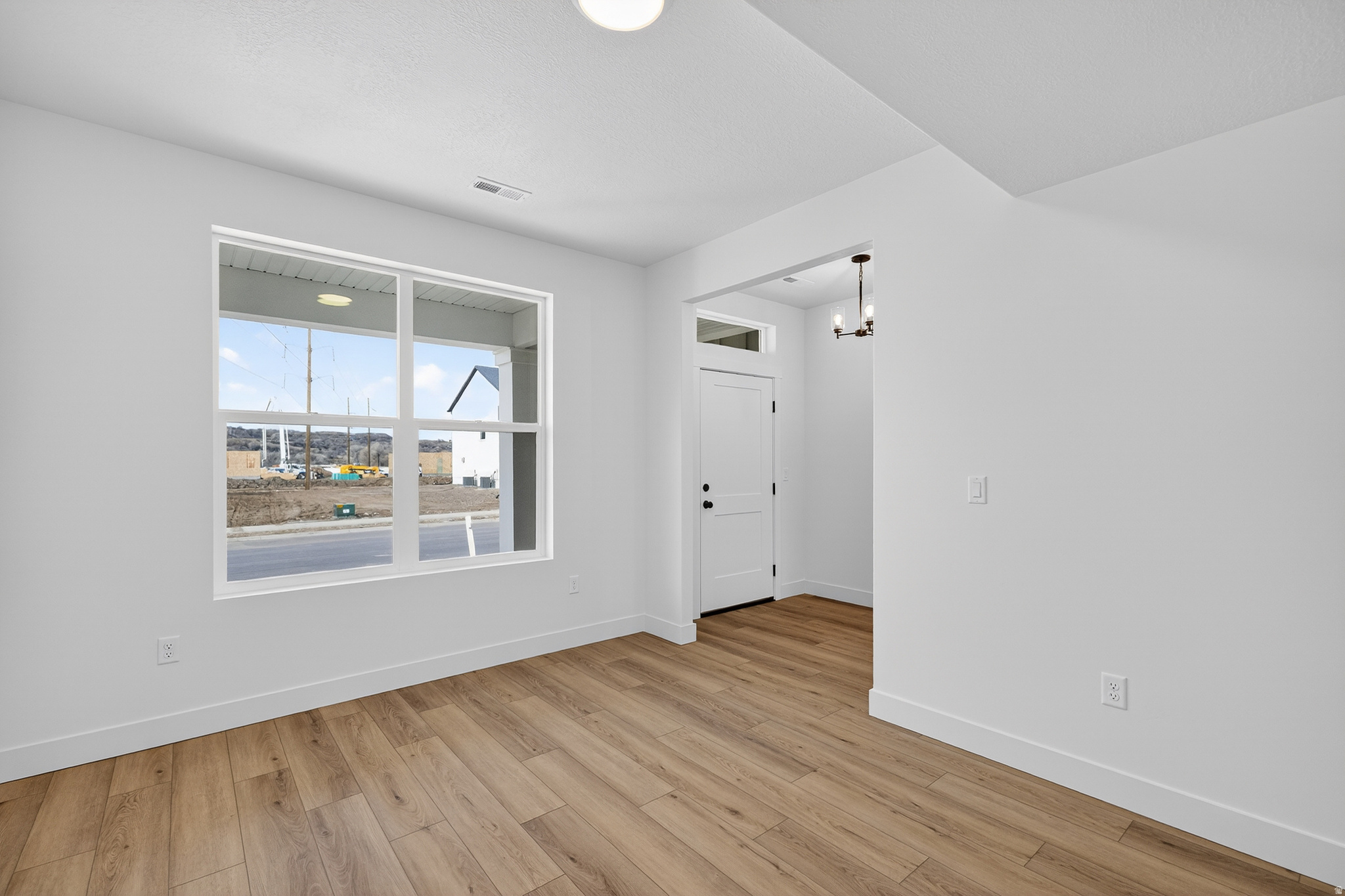 RIVERWOOD - Residential