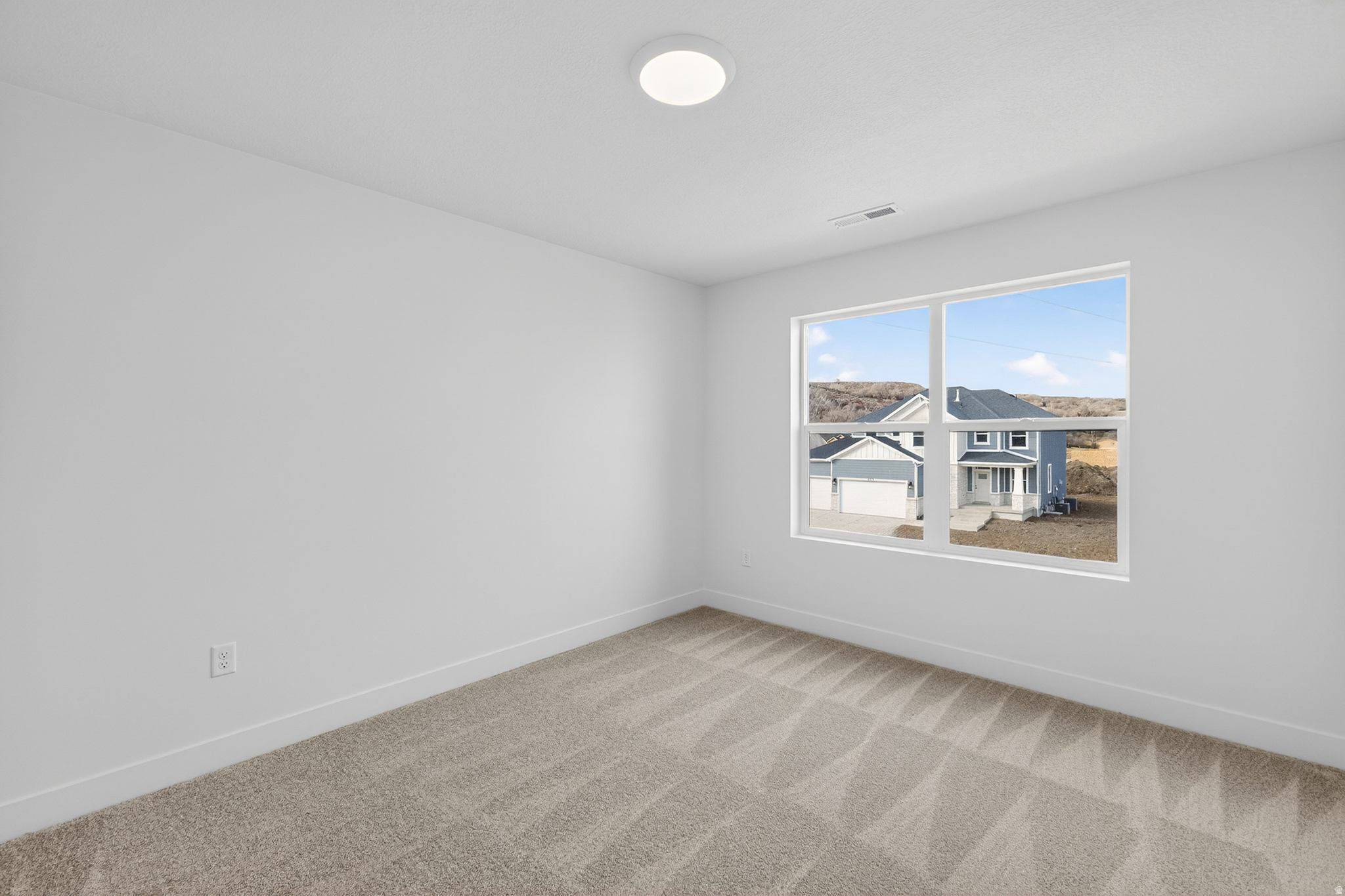 RIVERWOOD - Residential