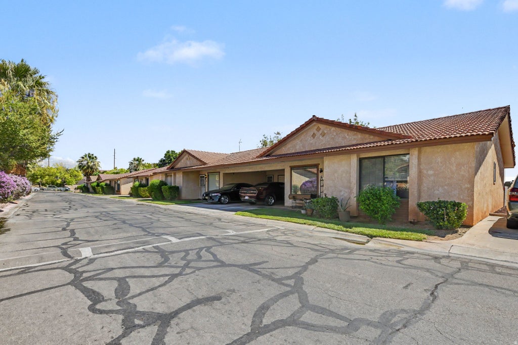 Photo of 1075 N 1400 W #6, Saint George, UT 84770 (MLS # 2182185)