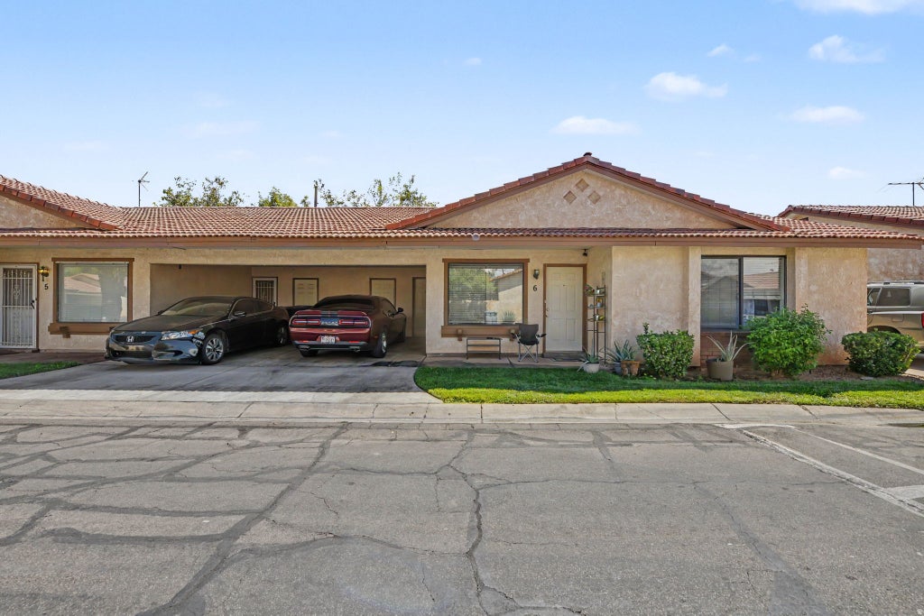 Photo of 1075 N 1400 W #6, Saint George, UT 84770 (MLS # 2182185)