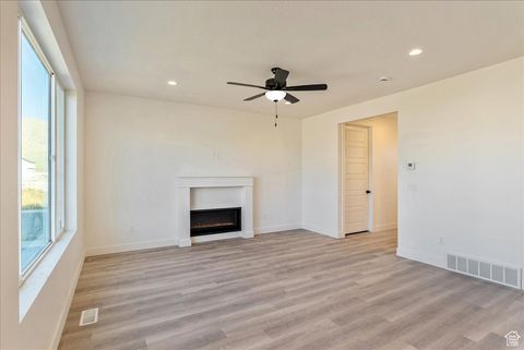Tiny photo for 2325 E MORNING GLORY WAY, Eagle Mountain, UT 84005 (MLS # 2108397)