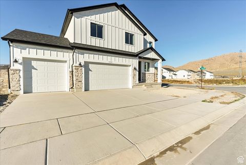 Tiny photo for 2325 E MORNING GLORY WAY, Eagle Mountain, UT 84005 (MLS # 2108397)