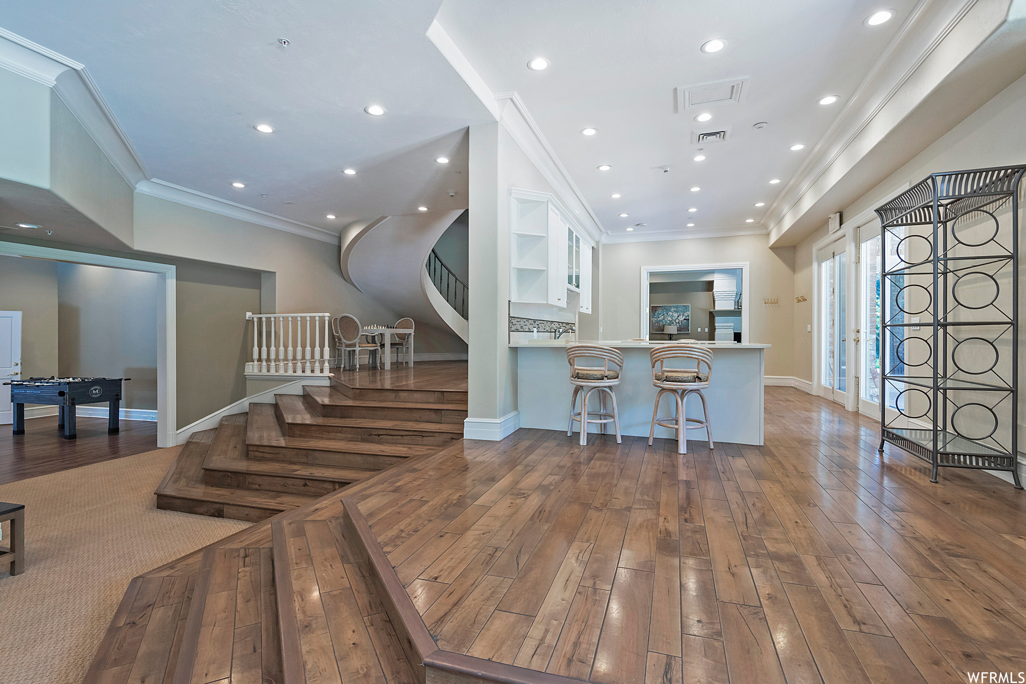 Sandy, Utah 84093, United States, 7 Bedrooms Bedrooms, ,10 BathroomsBathrooms,Residential,Pending,70750