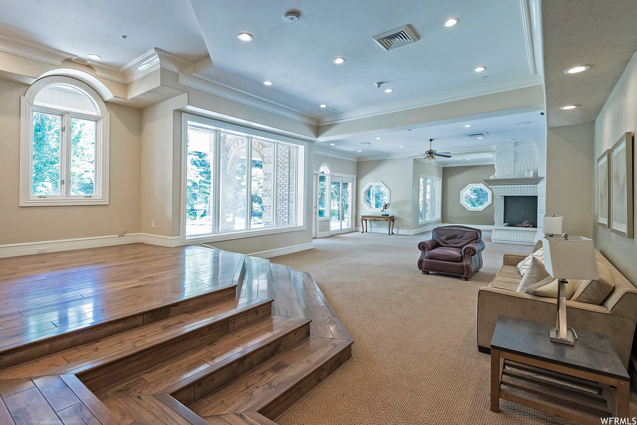 Sandy, Utah 84093, United States, 7 Bedrooms Bedrooms, ,10 BathroomsBathrooms,Residential,Pending,70750