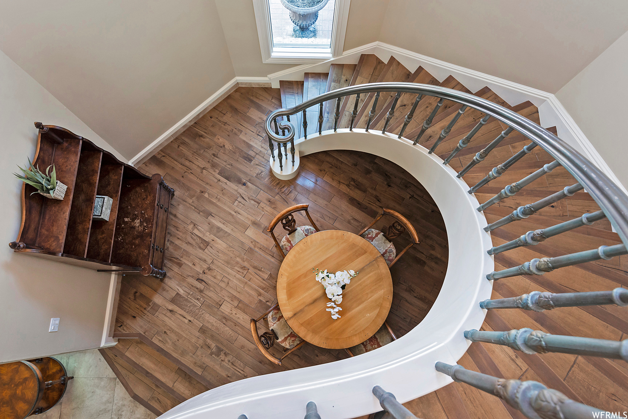 Sandy, Utah 84093, United States, 7 Bedrooms Bedrooms, ,10 BathroomsBathrooms,Residential,Pending,70750