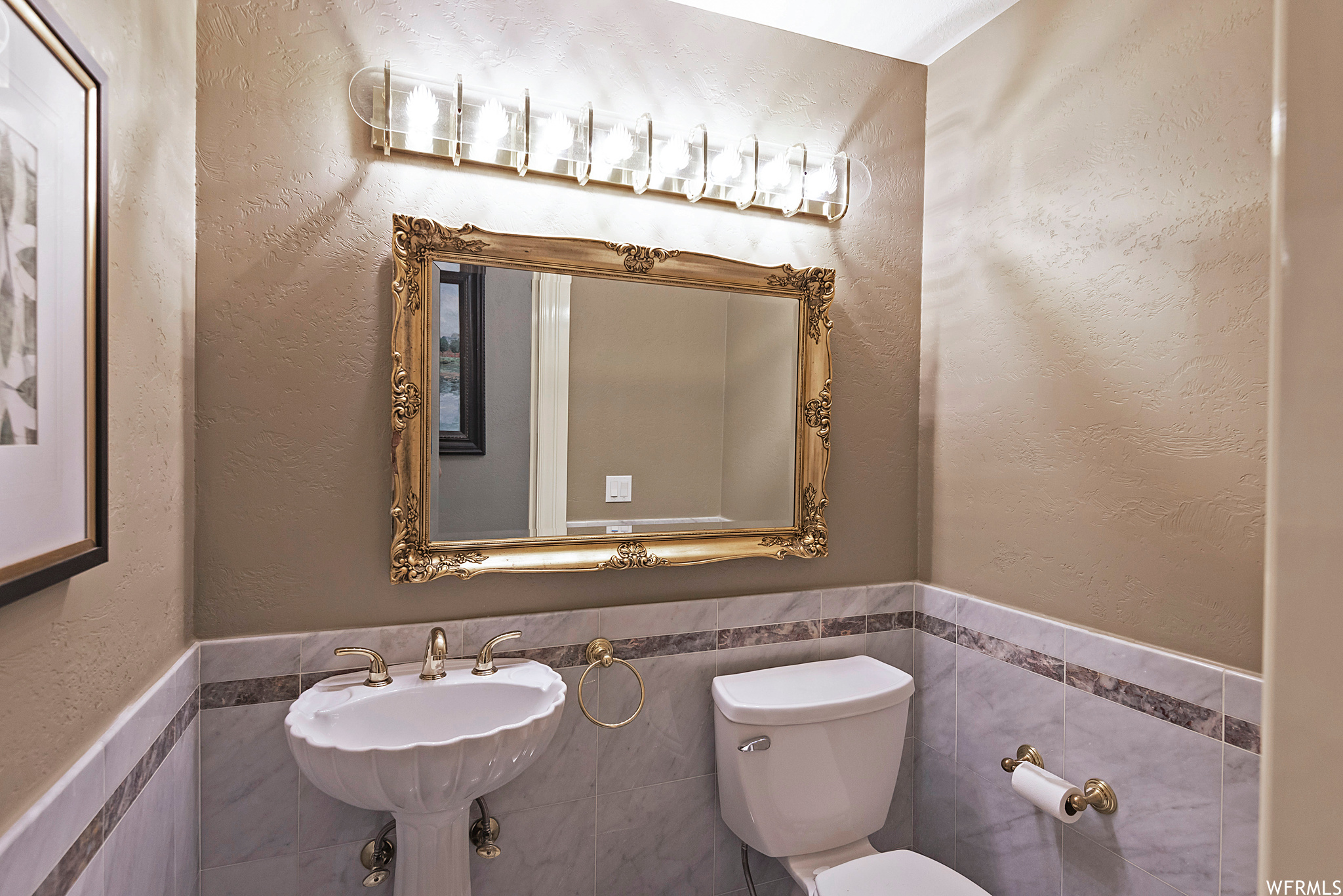 Sandy, Utah 84093, United States, 7 Bedrooms Bedrooms, ,10 BathroomsBathrooms,Residential,Pending,70750