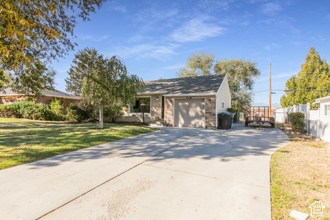 Tiny photo for 5362 S ALPINE DR E, Murray, UT 84107 (MLS # 2190093)