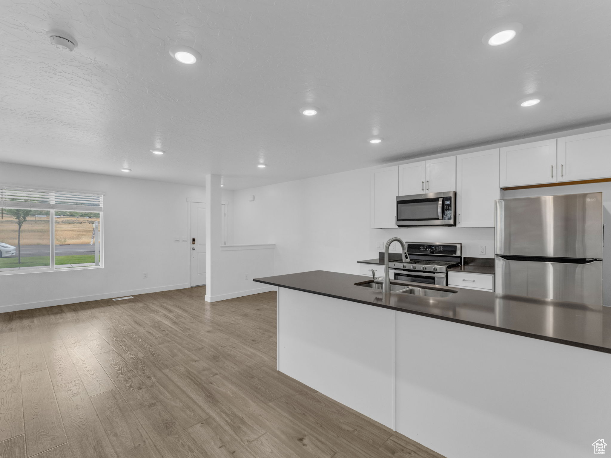 SUMMIT RIDGE TOWNS - Residential