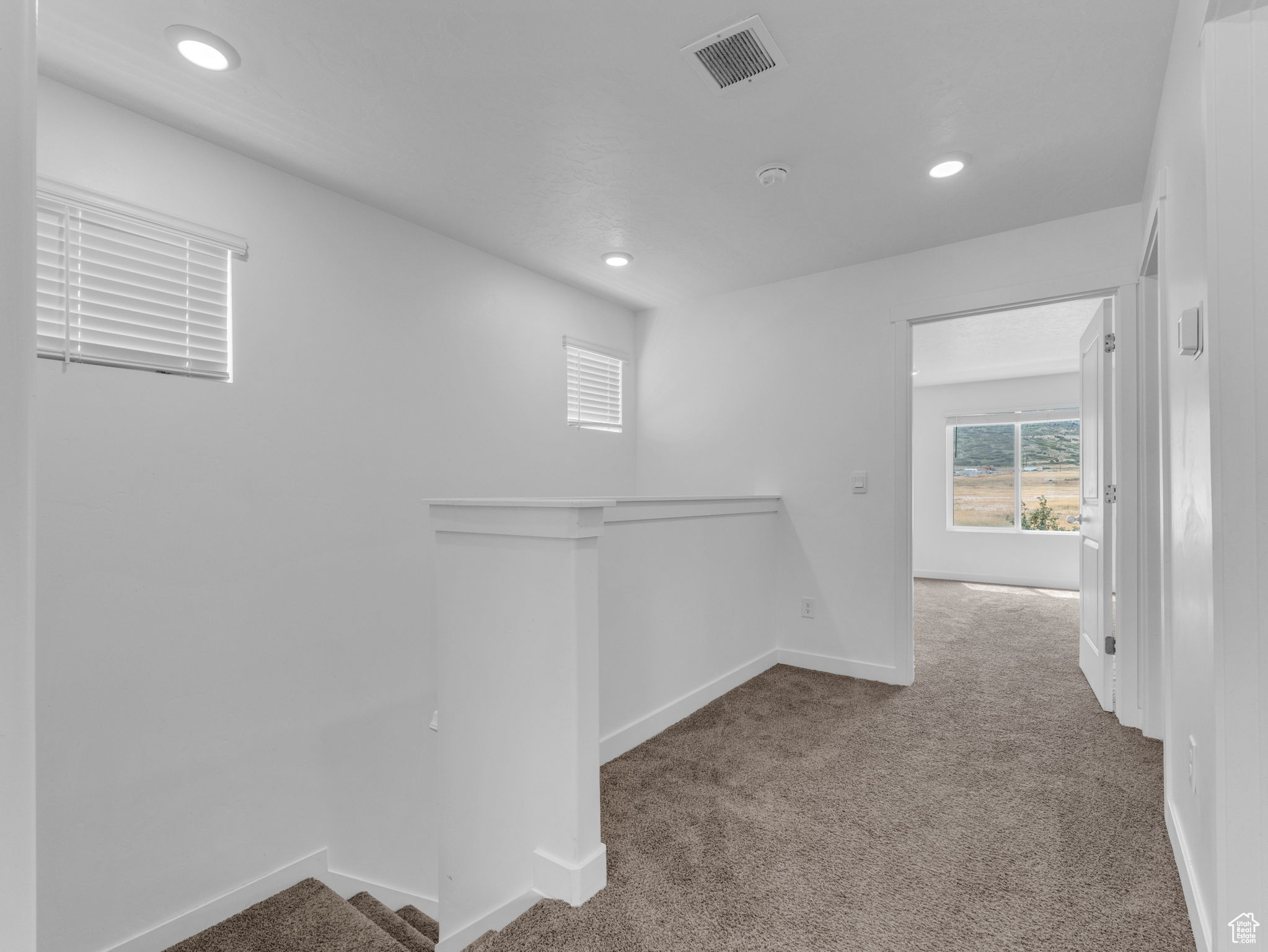 SUMMIT RIDGE TOWNS - Residential
