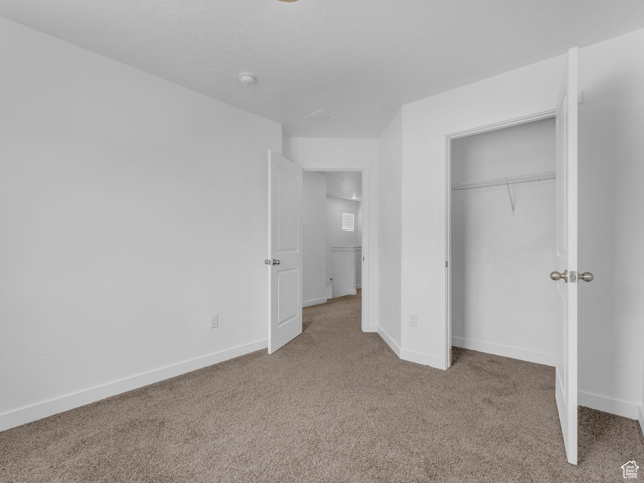 SUMMIT RIDGE TOWNS - Residential
