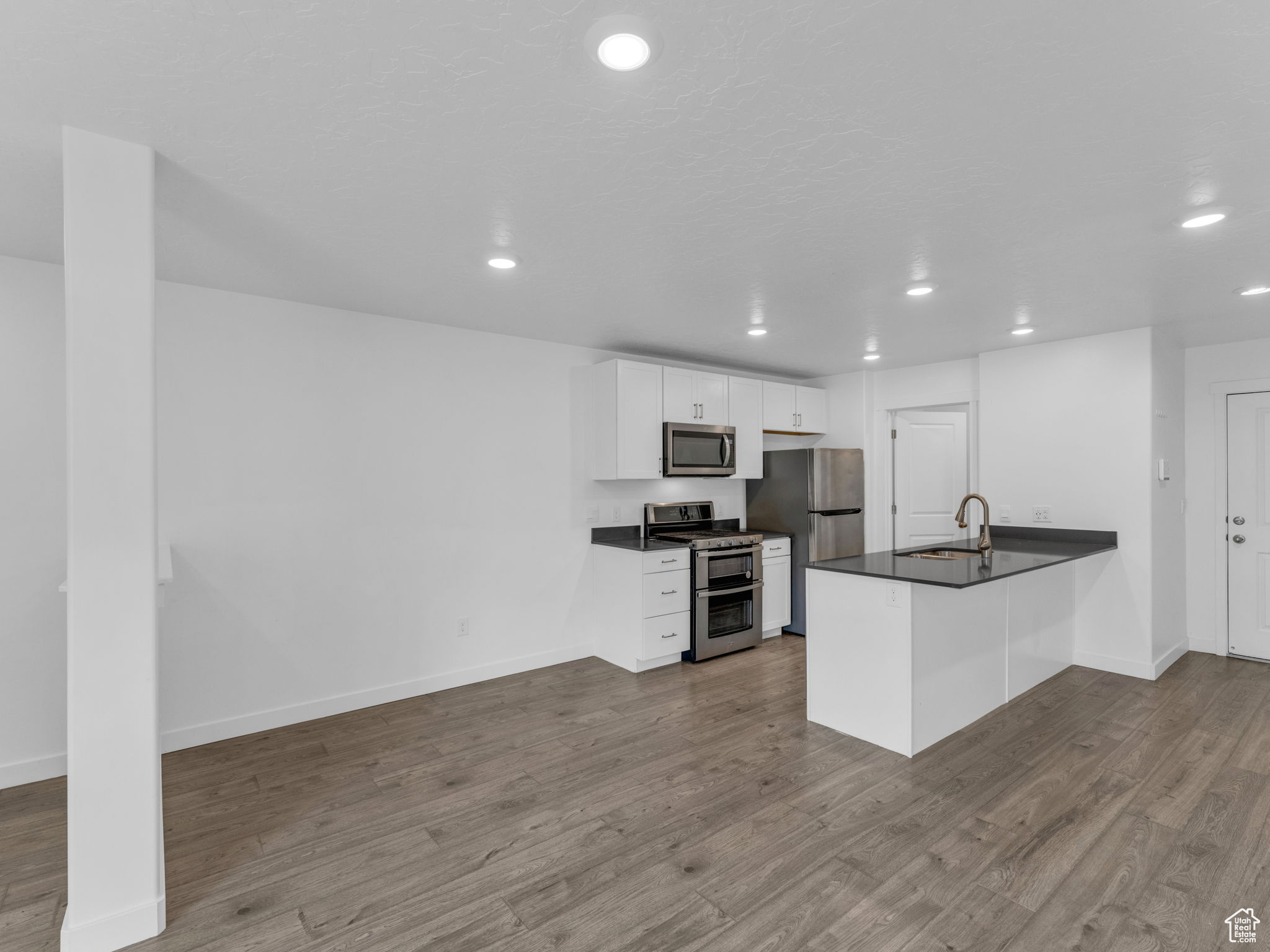 SUMMIT RIDGE TOWNS - Residential