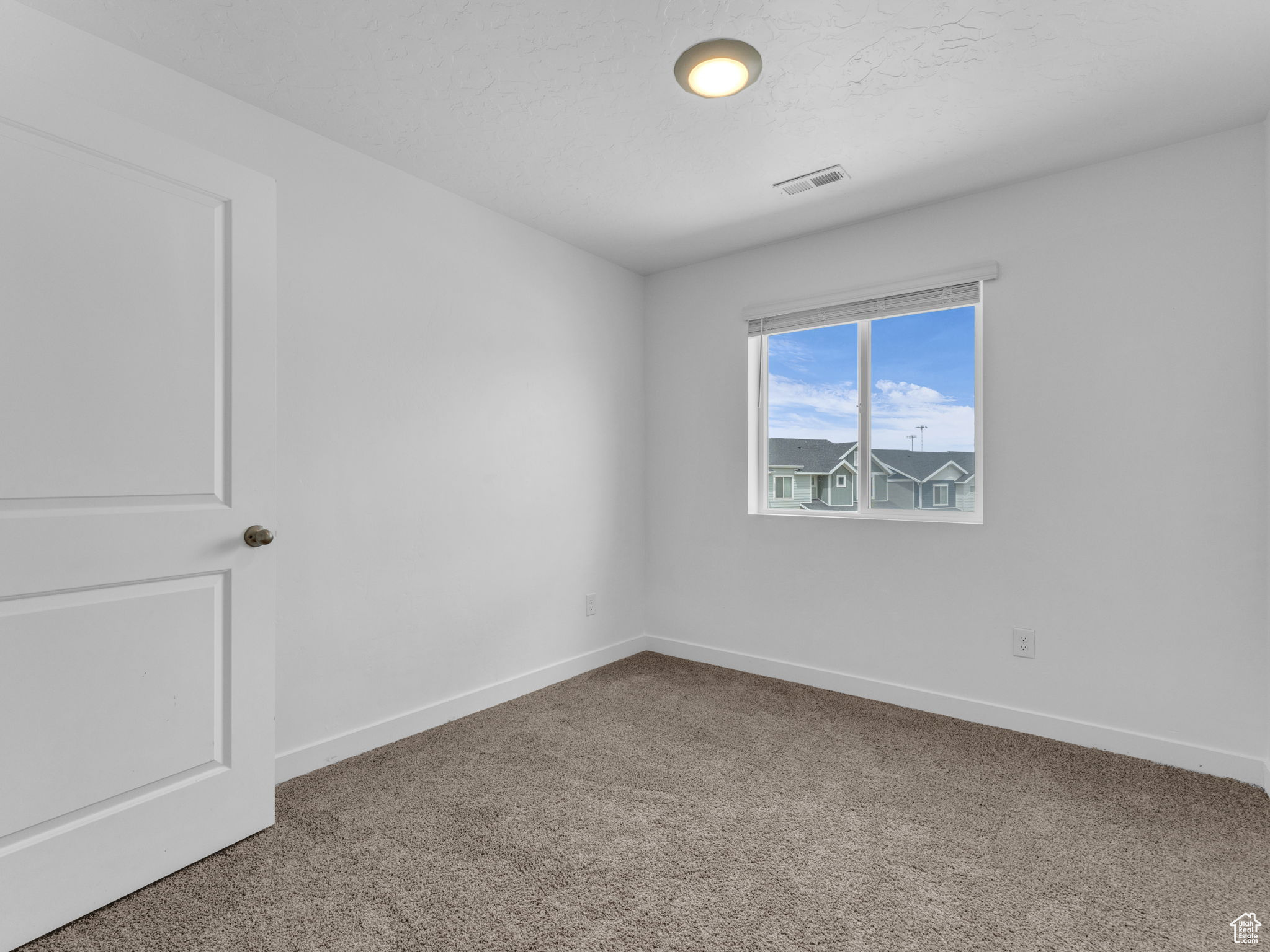 SUMMIT RIDGE TOWNS - Residential