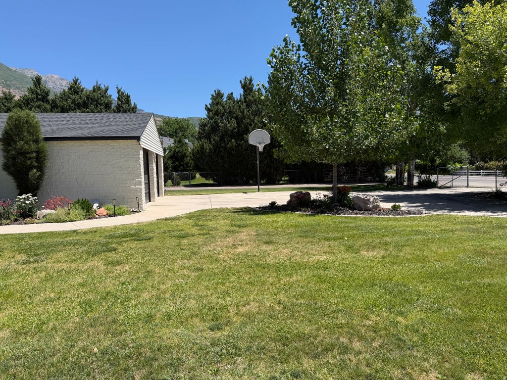 Photo of 245 E 400 N, Lindon, UT 84042 (MLS # 2168342)