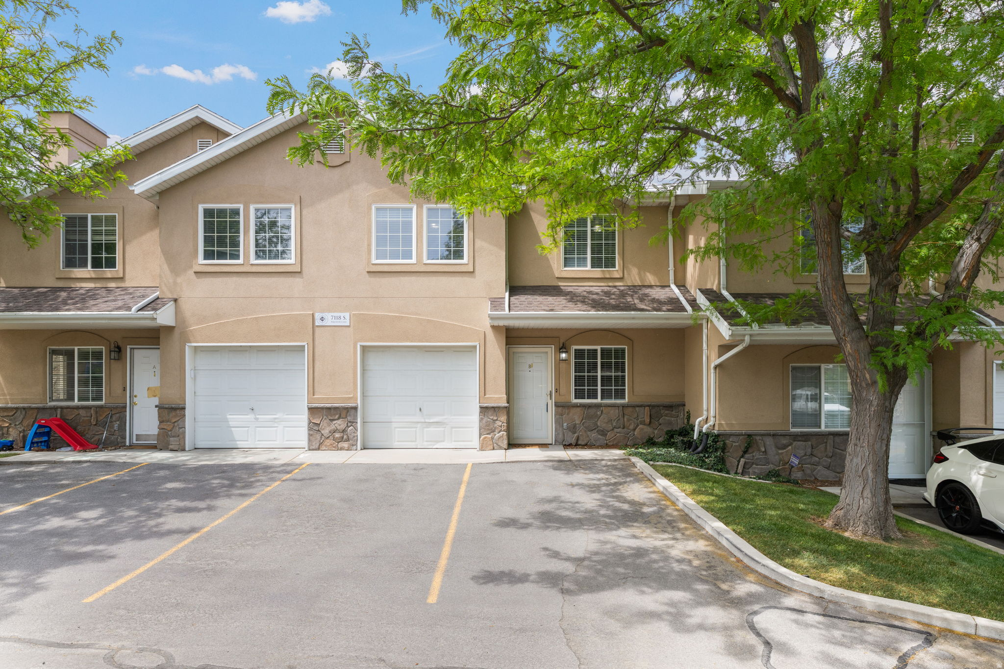 COMPASS COVE - Residential
