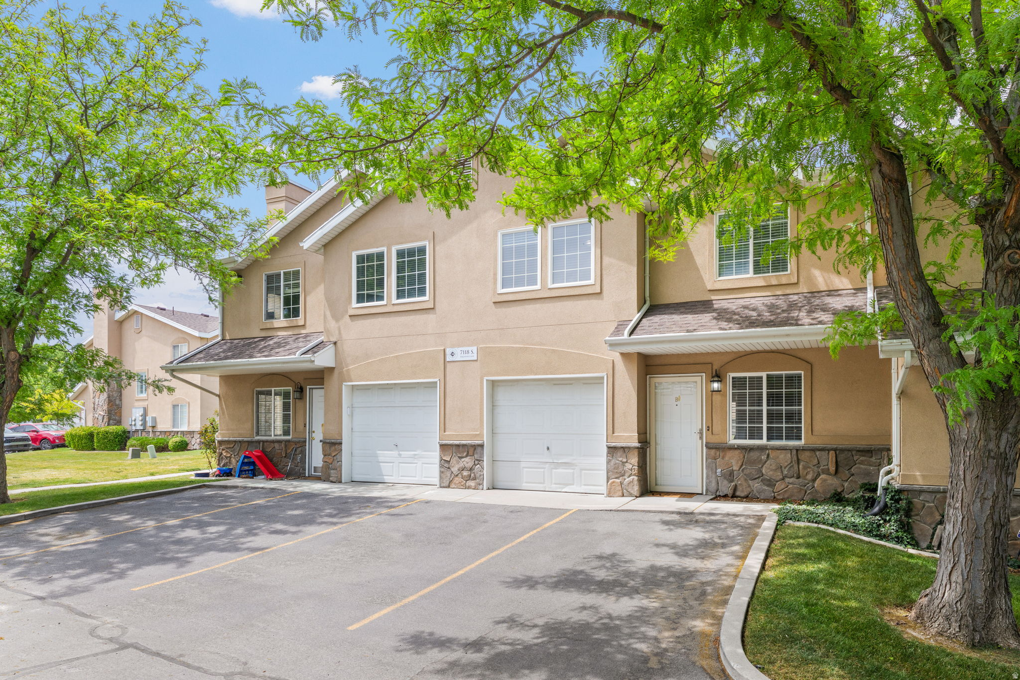 COMPASS COVE - Residential