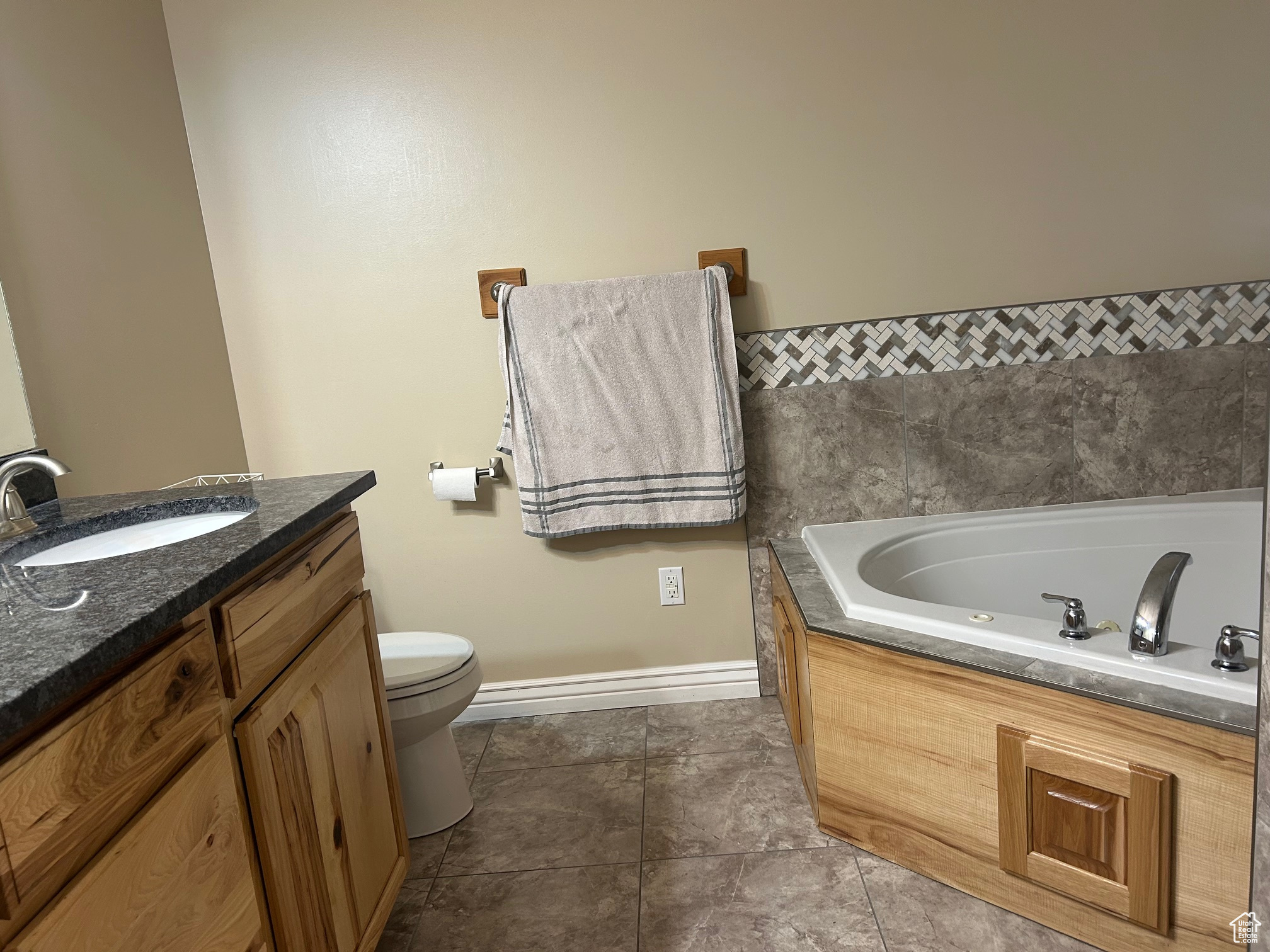 TUSCANY MEADOWS - Residential