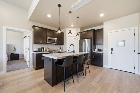 Condo For Sale - 909 W Peace Tree Trl #409<br/> Kamas, UT 84036