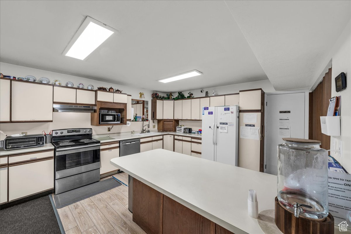 ST GEORGE CITY SUR PLAT C BLK 3 - Commercial Sale