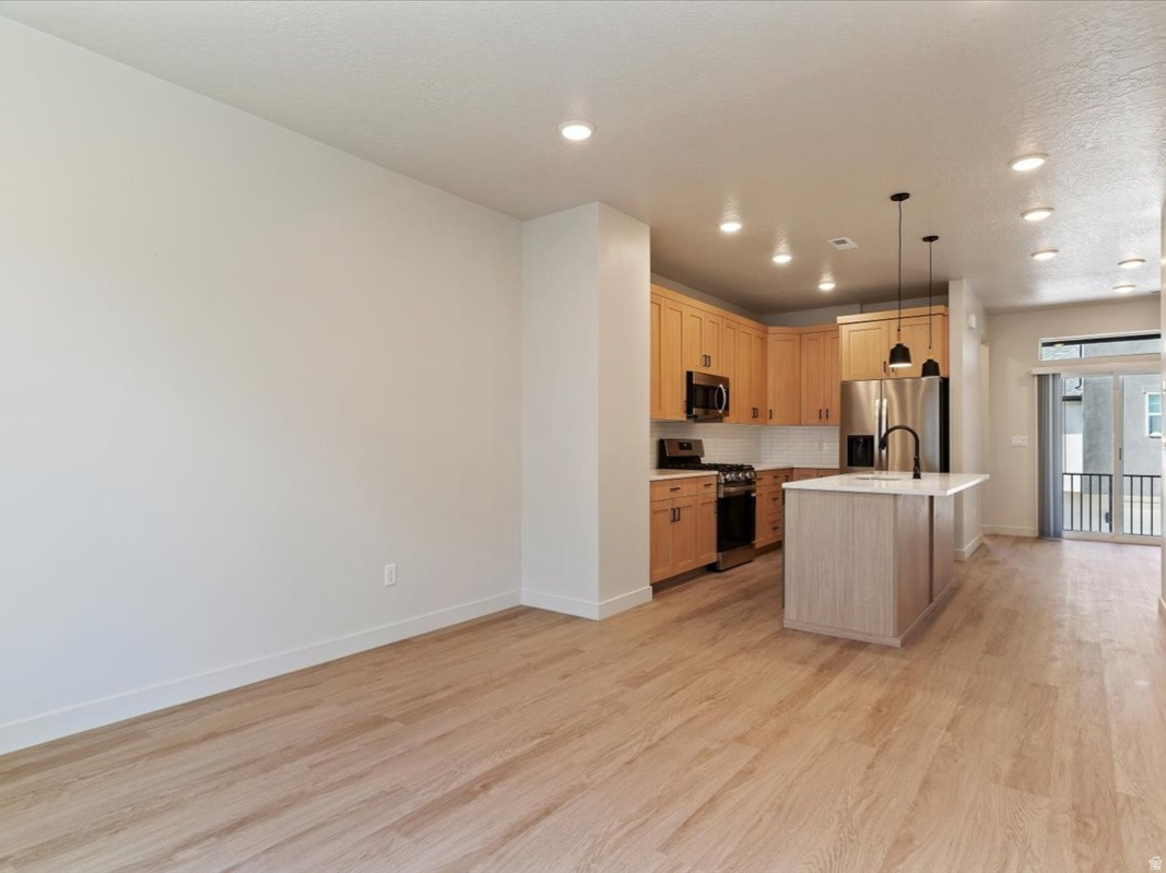 CLIFTON PLACE TOWNHOMES - Residential