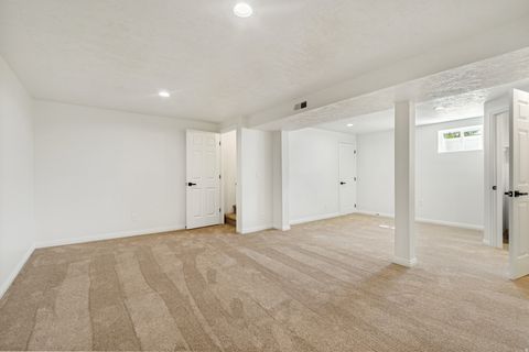 Tiny photo for 5643 S 4015 W, Taylorsville, UT 84129 (MLS # 2154240)