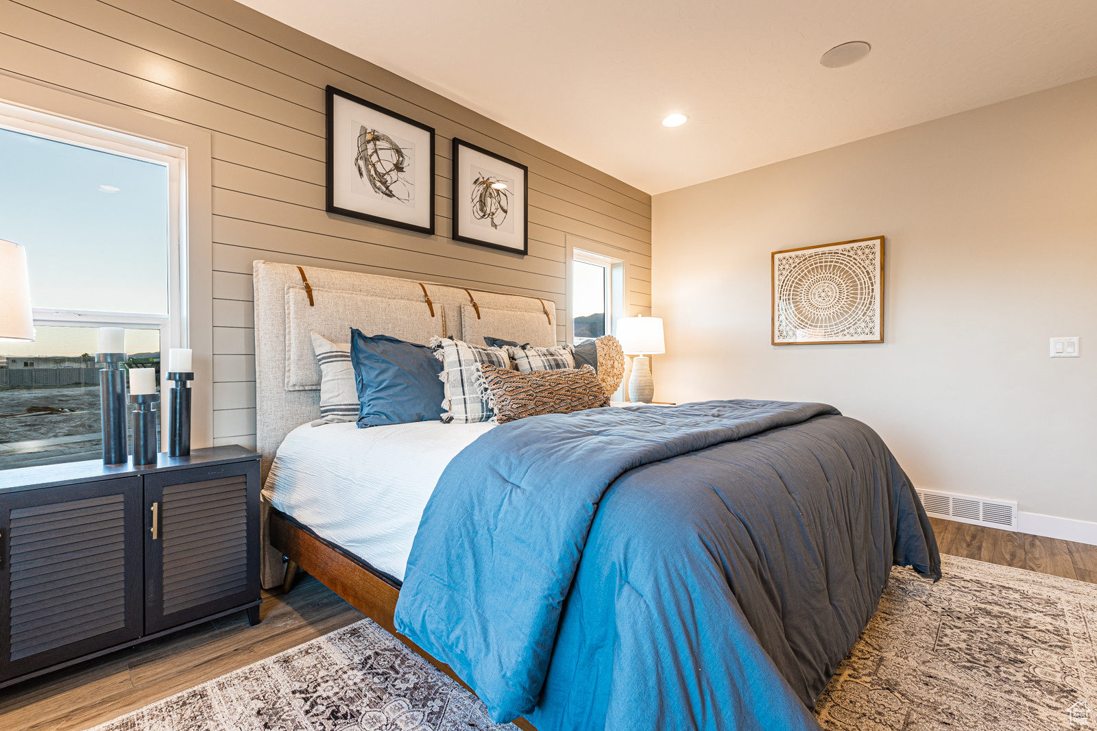 WILLOW ESTATES - Residential