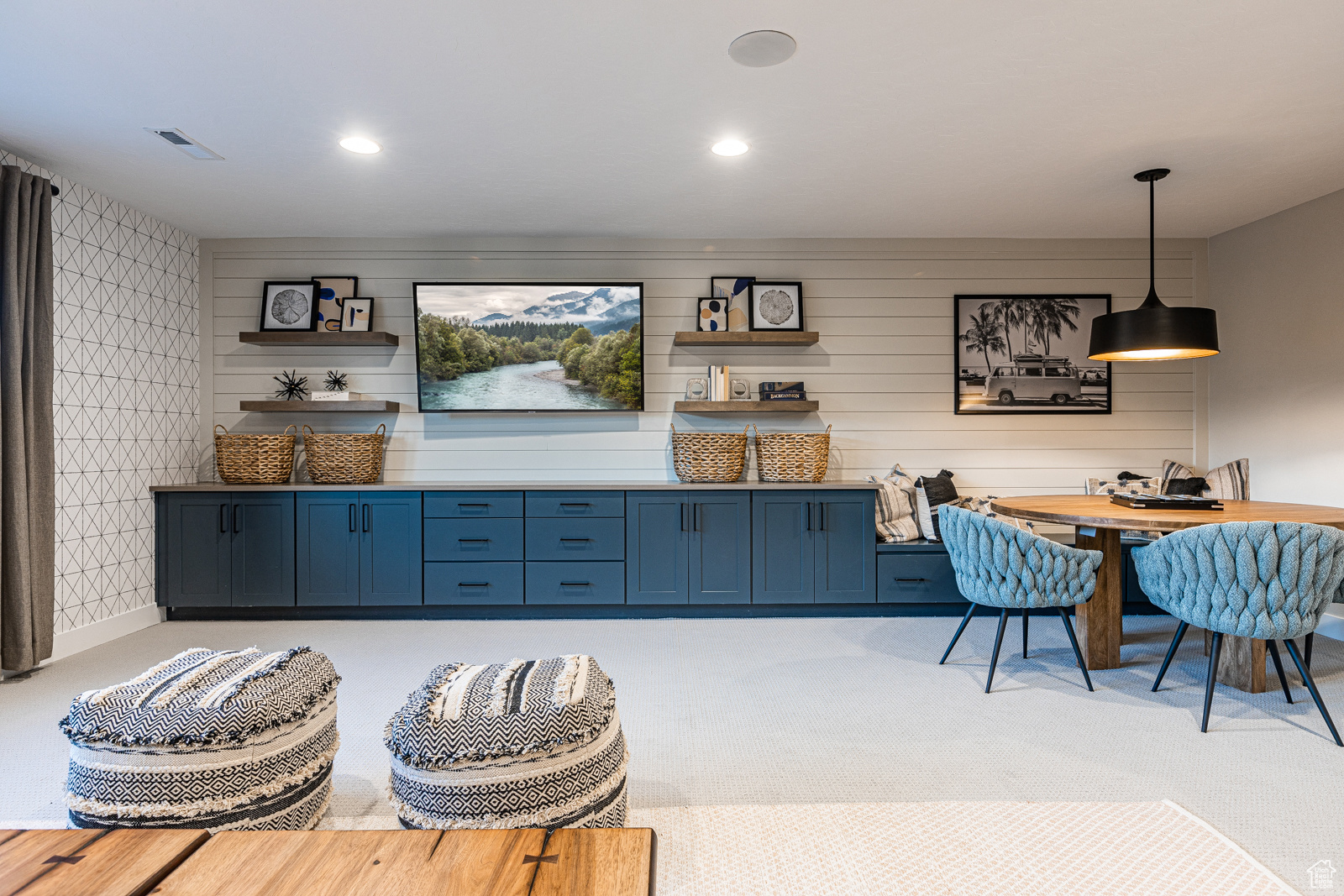 WILLOW ESTATES - Residential