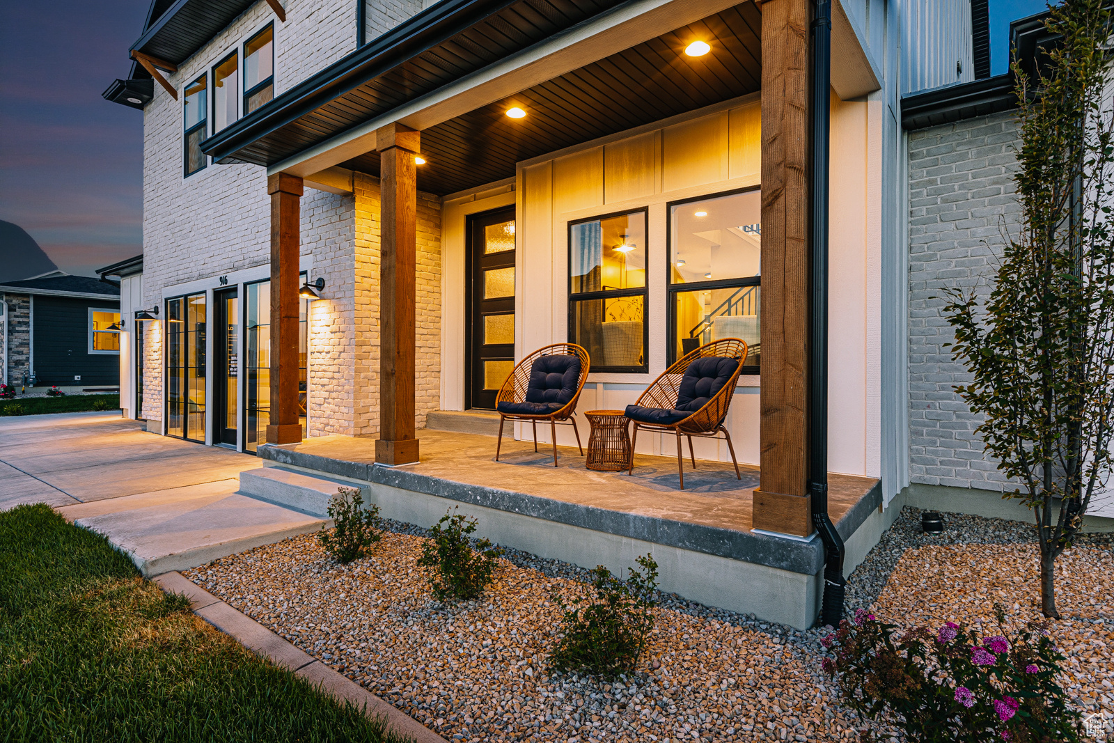 WILLOW ESTATES - Residential