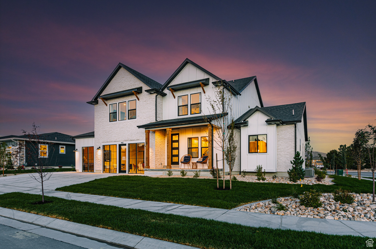 WILLOW ESTATES - Residential