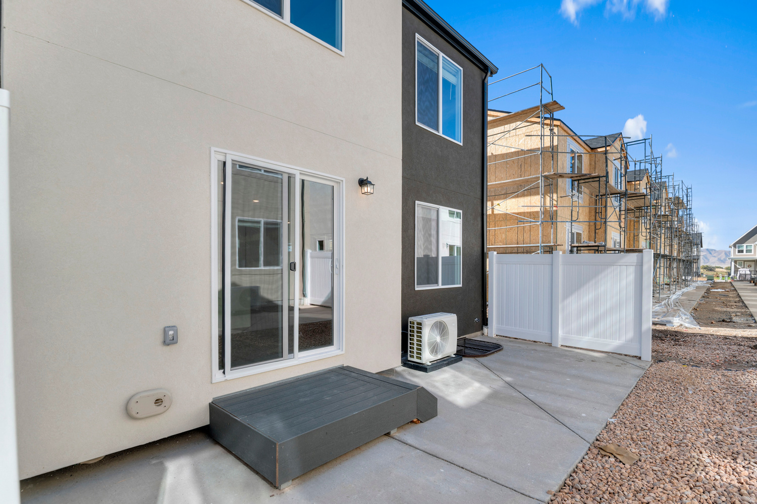 VIRIDIAN - Residential