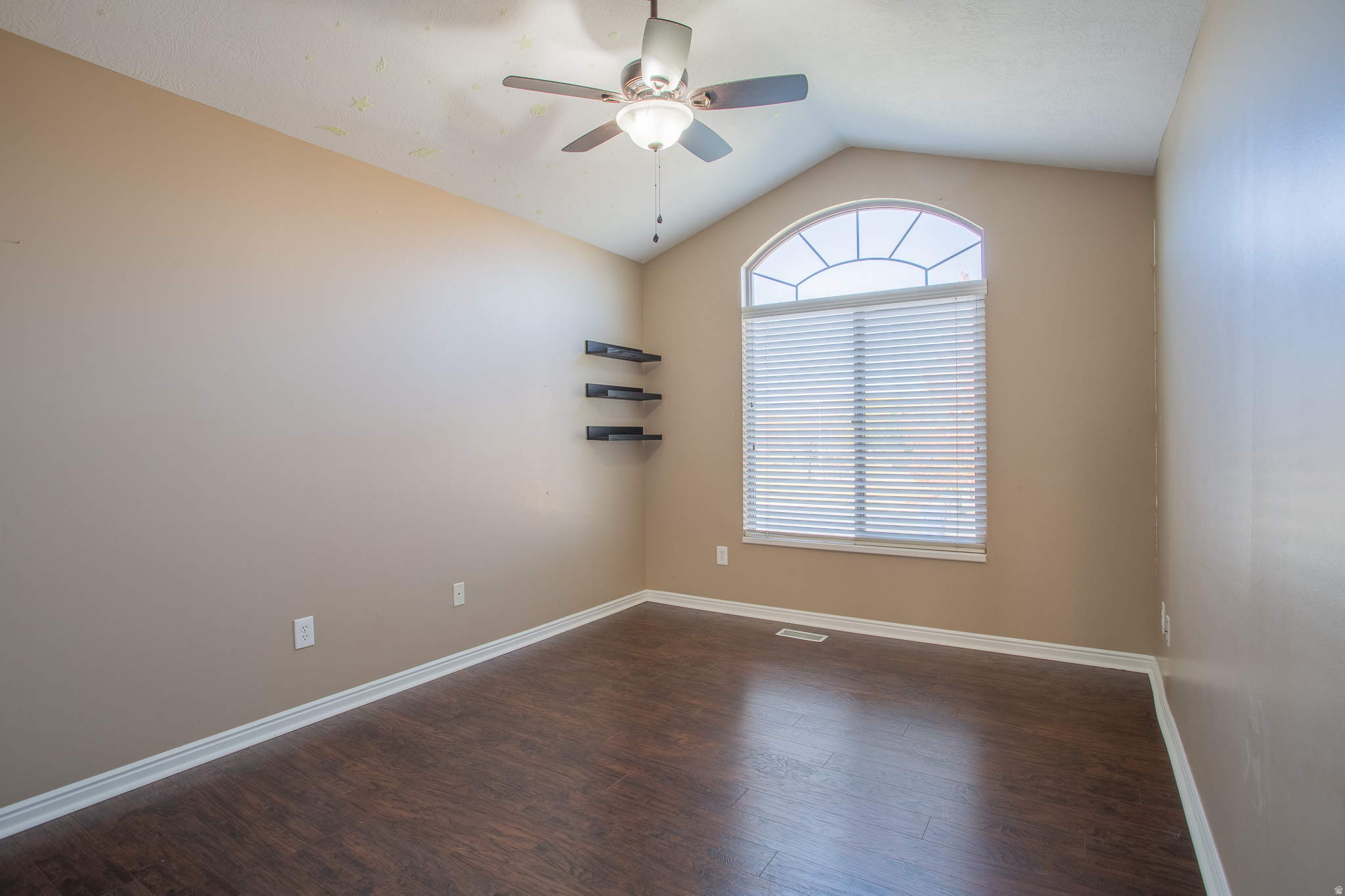 VALLEY FIELDS PHASE 1 - Residential