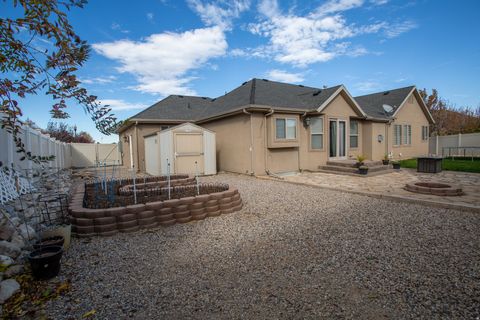 Tiny photo for 6247 W TERRACE RIDGE DR S, West Valley City, UT 84128 (MLS # 2123190)