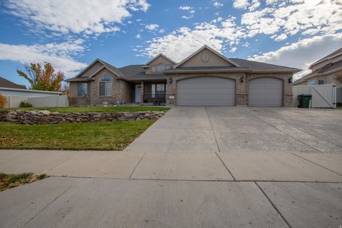 Tiny photo for 6247 W TERRACE RIDGE DR S, West Valley City, UT 84128 (MLS # 2123190)