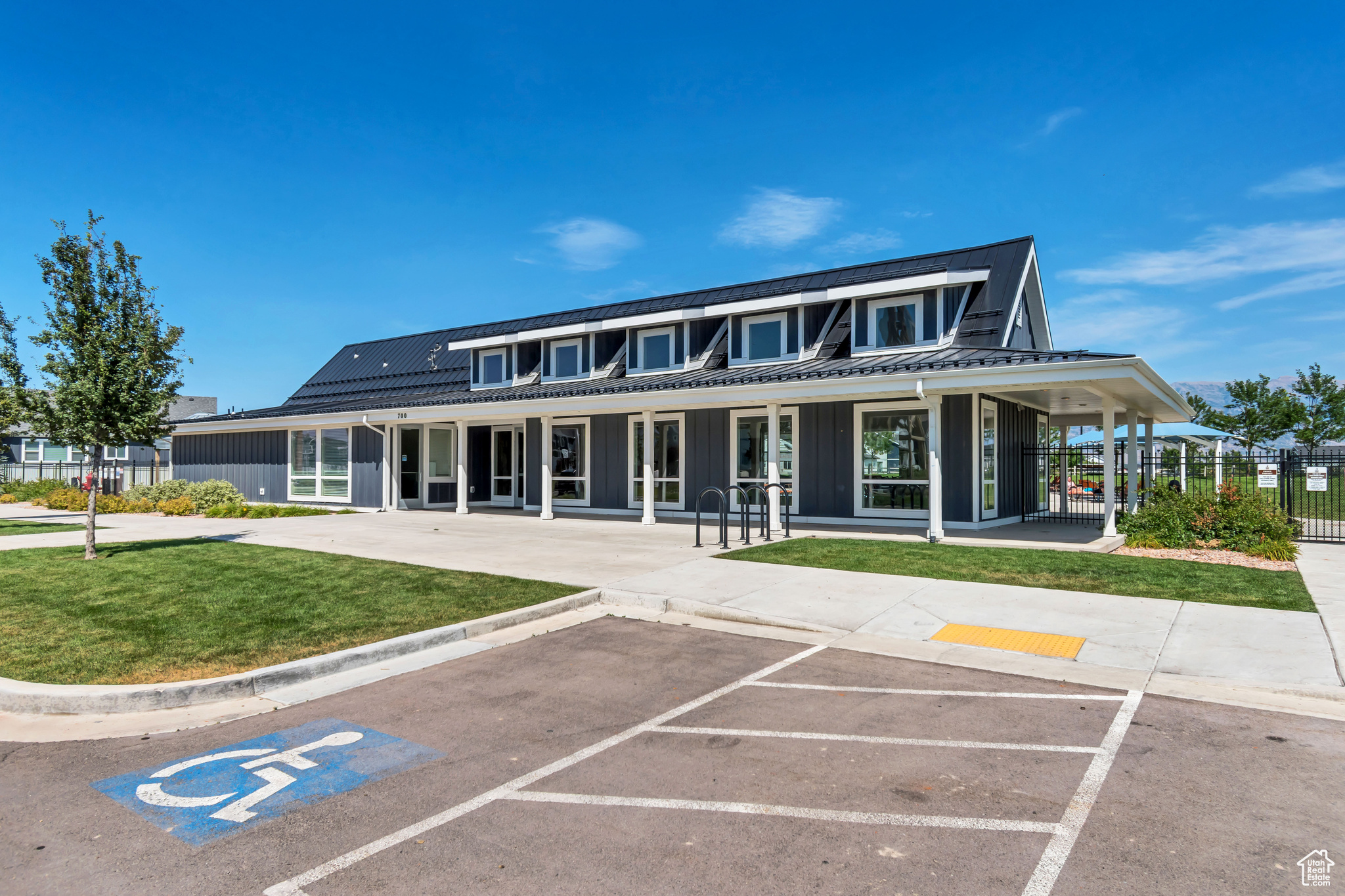 SPRING RANCH - Residential