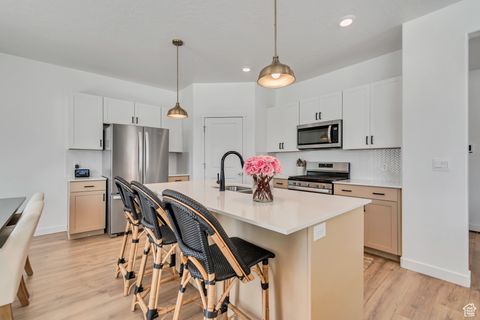 Tiny photo for 3733 W 620 N, Lehi, UT 84043 (MLS # 2109253)