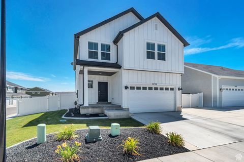 Photo of 3733 W 620 N, Lehi, UT 84043 (MLS # 2109253) Photo of 3733 W 620 N, Lehi, UT 84043 (MLS # 2109253)