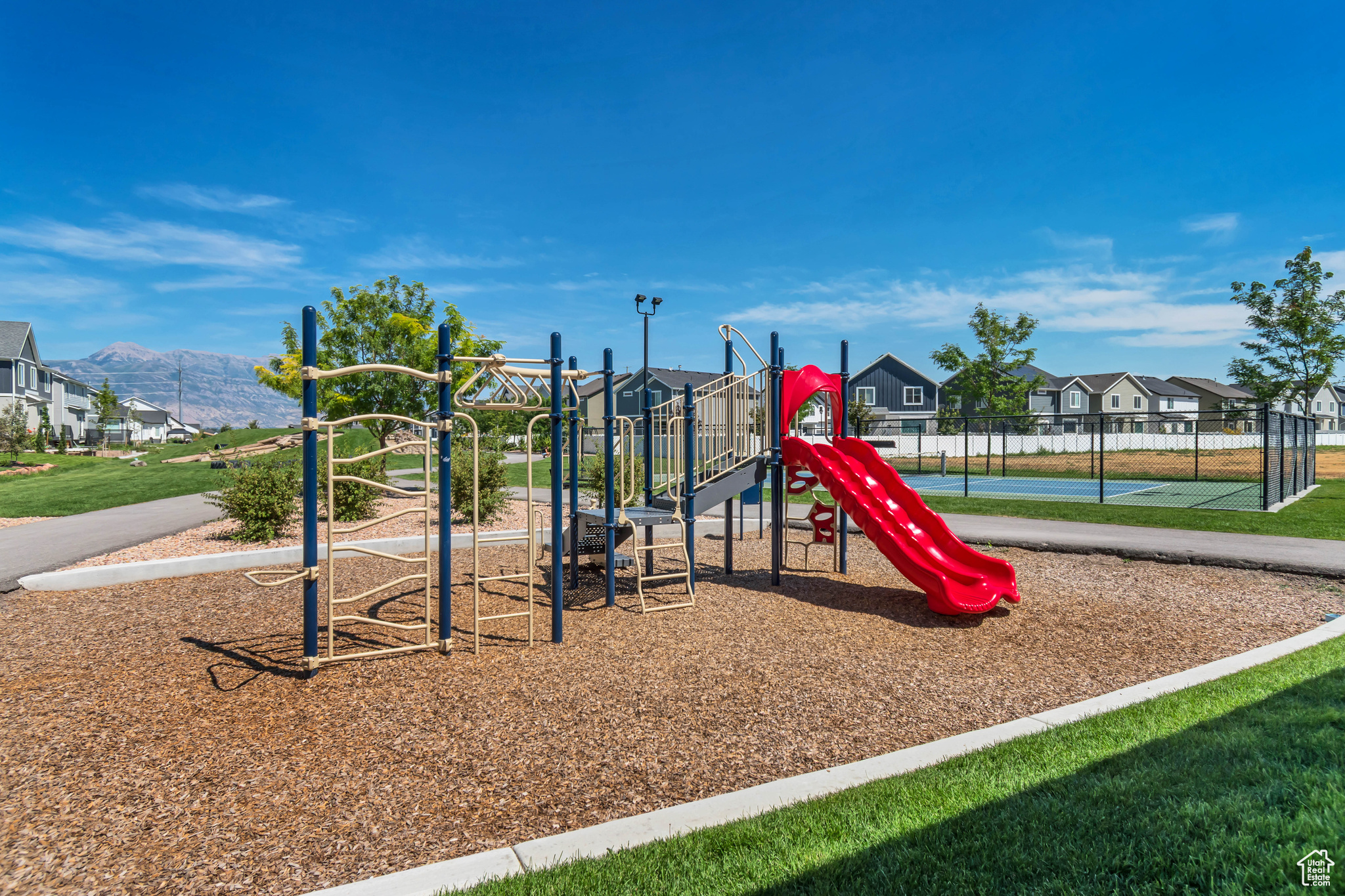 SPRING RANCH - Residential