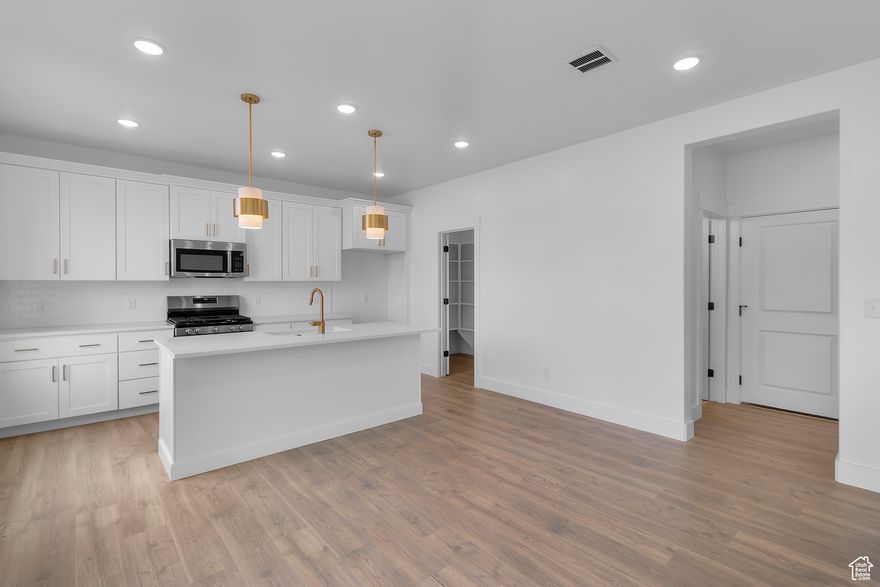 With a stylish exterior and functional design, our Glendale floor plan is built with families in mind. The main floor includes a large great room, dining, kitchen, and mudroom with a half bath. Off the main entry you'll discover a flex room and stairs leading to the second level bedrooms. Upstairs hosts a spacious loft area, laundry room, two bedrooms and the primary bedroom with a primary bathroom and large walk-in closet. With a total of 3 bedrooms and 2.5 bathrooms, along with a spacious, open-concept design, this floor plan will accommodate the needs of your family for years to come.