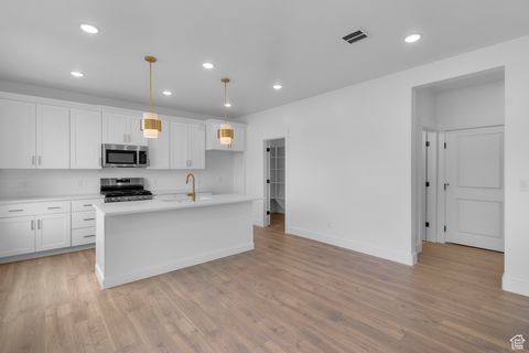 678 N 600 W 103 Tremonton UT 84337