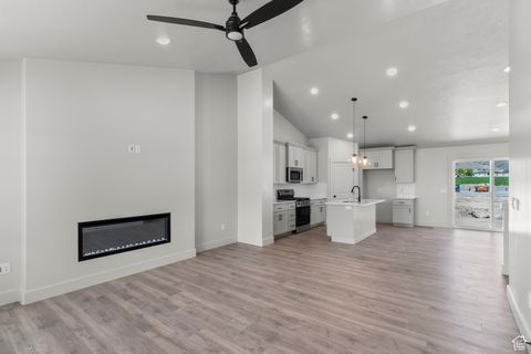 Tiny photo for 570 N 600 W, Smithfield, UT 84335 (MLS # 2115707)