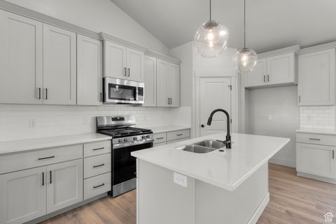 Tiny photo for 570 N 600 W, Smithfield, UT 84335 (MLS # 2115707)