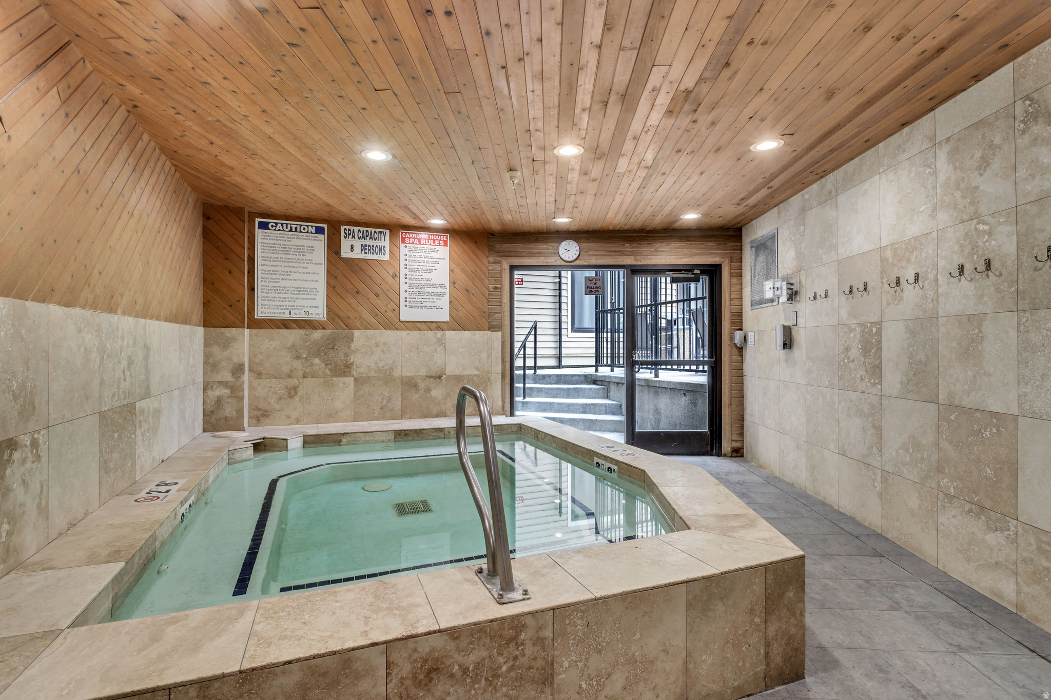 CARRIAGE HOUSE CONDO - Residential