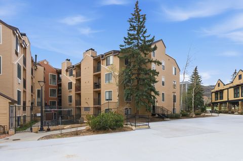 Tiny photo for 1940 PROSPECTOR AVE #305, Park City, UT 84060 (MLS # 2150309)
