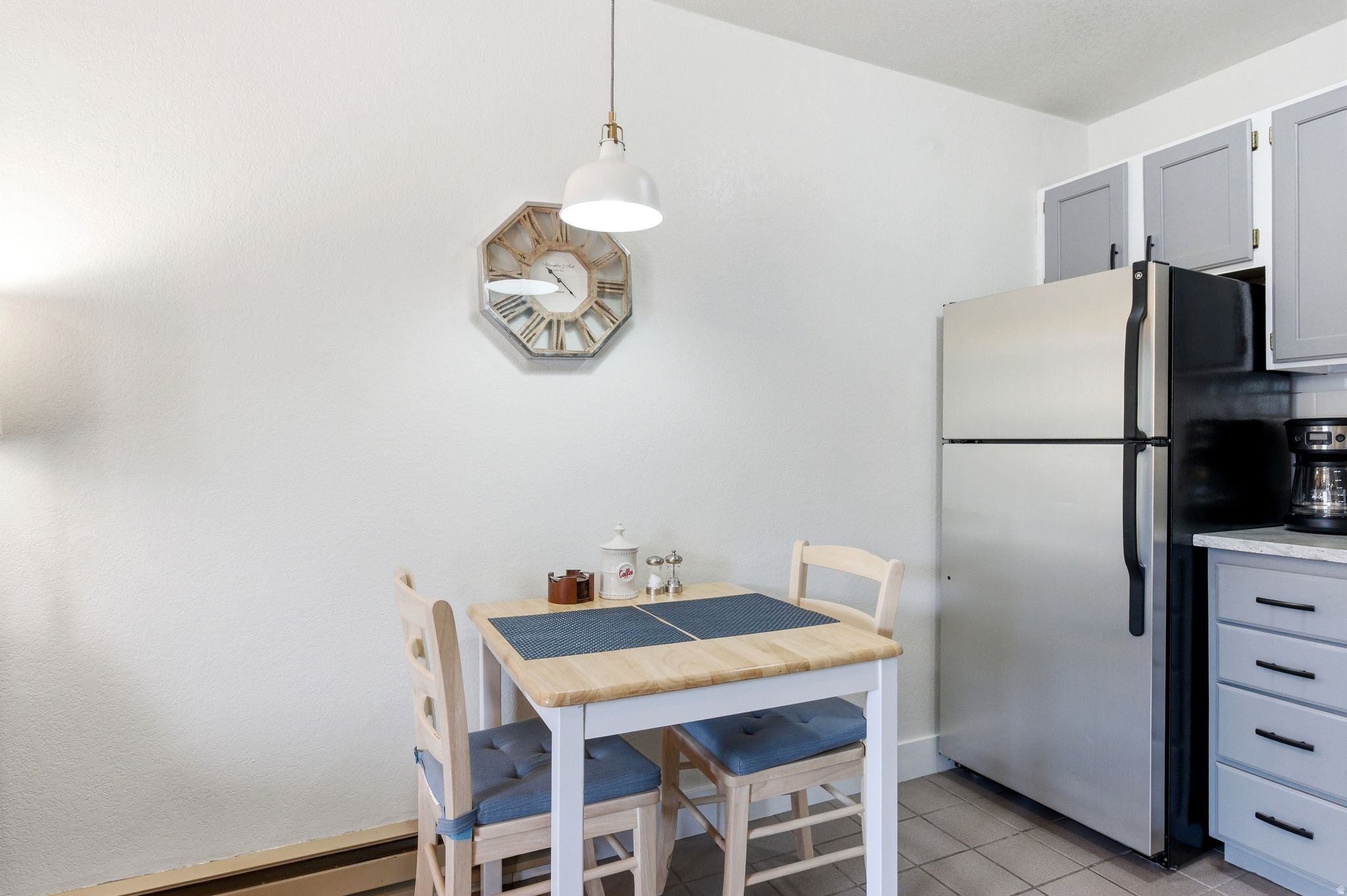 CARRIAGE HOUSE CONDO - Residential