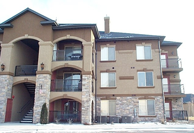 581 S 2220 #301, Pleasant Grove, Utah image 1