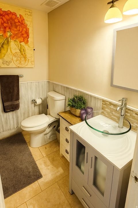 Tiny photo for 2058 COMANCHE WAY, Farmington, UT 84025 (MLS # 2127112)