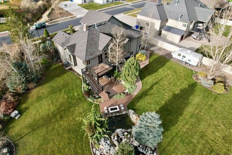 Tiny photo for 2058 COMANCHE WAY, Farmington, UT 84025 (MLS # 2127112)