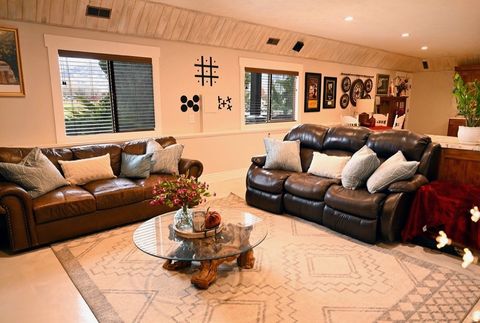 Tiny photo for 2058 COMANCHE WAY, Farmington, UT 84025 (MLS # 2127112)